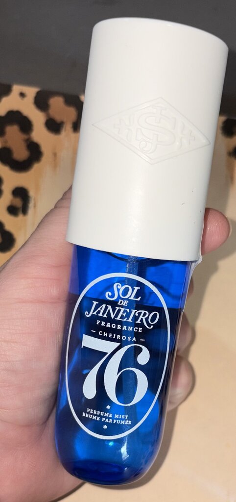 Sol De Janeiro 76