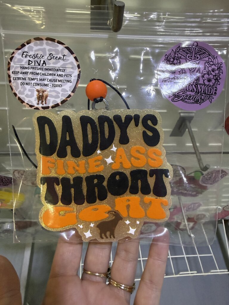 Throat goat (diva)