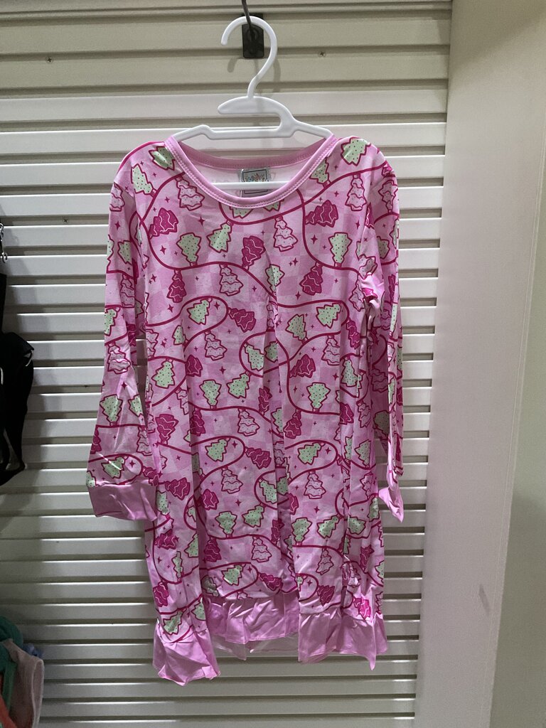 Tree Cake Lights Nightgown