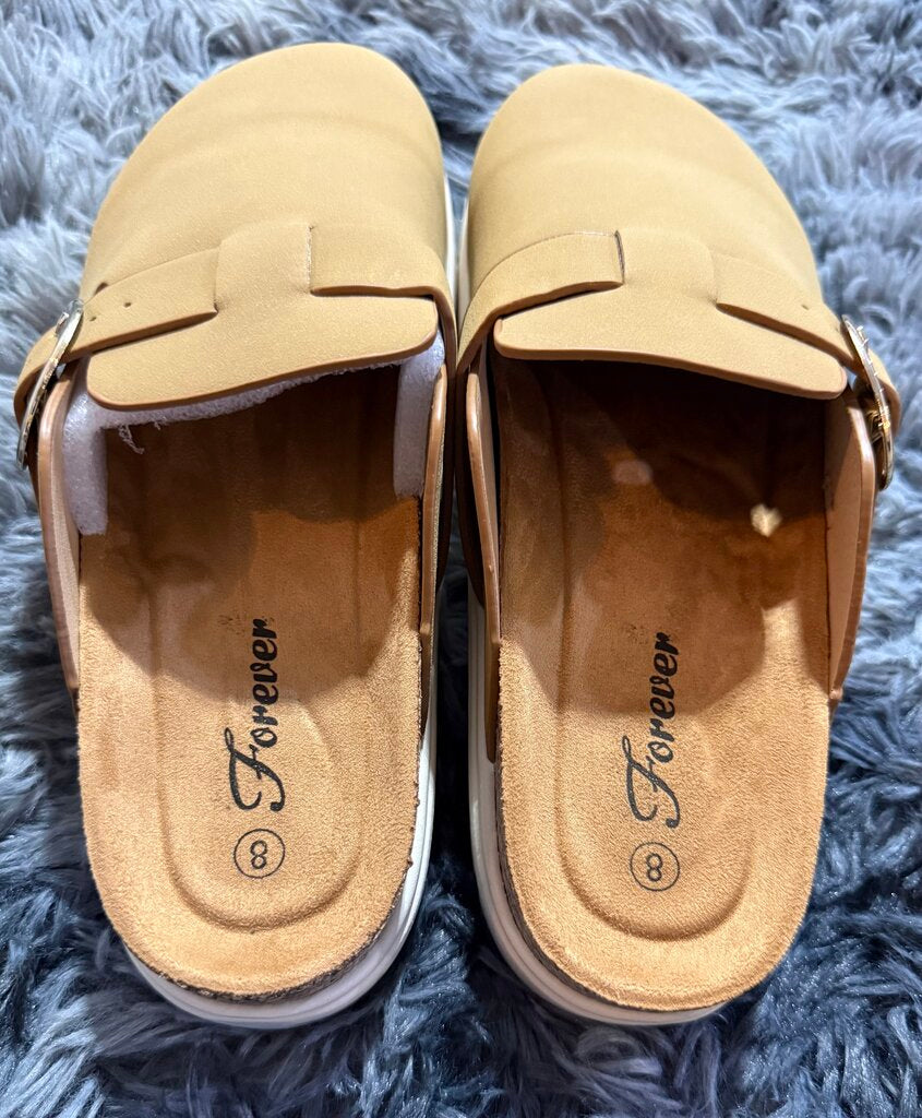 The Oaklyn Buckle Clog