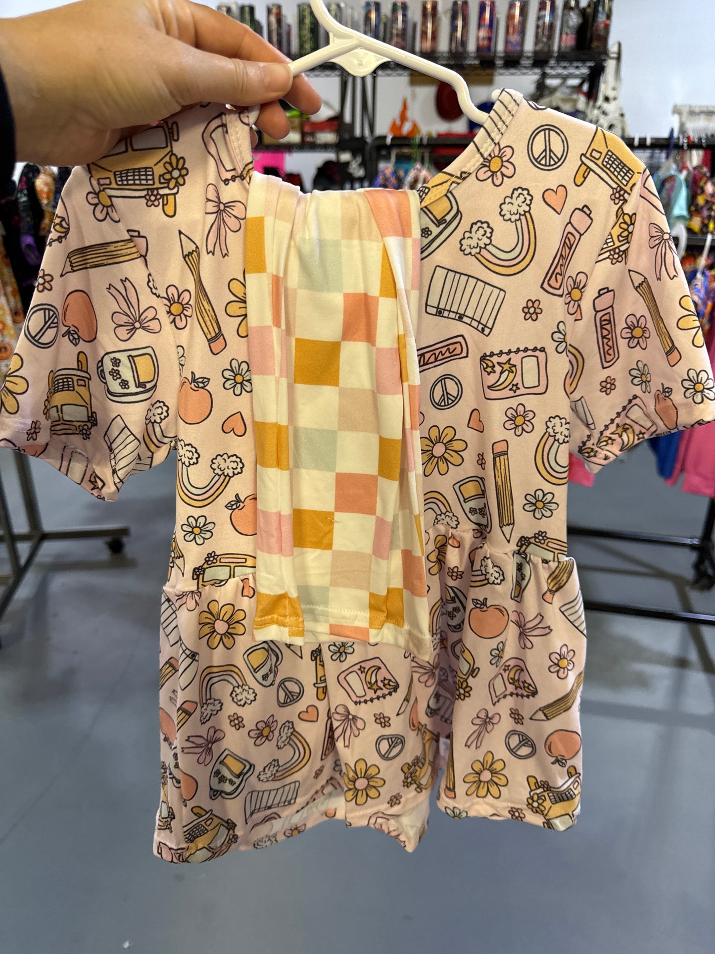 Bow Back Checks School Set