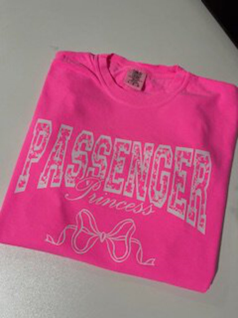 PASSENGER PRINCESS COMFORT COLOR TEE