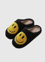 Load image into Gallery viewer, SMILEY SLIPPERS
