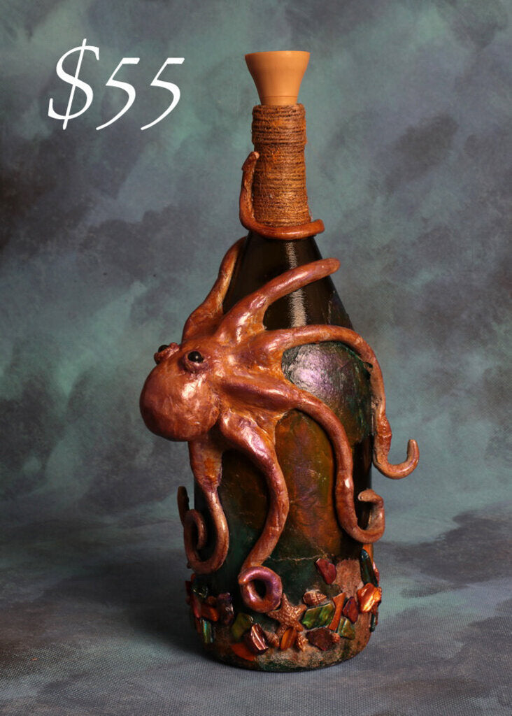 Octopus on wine bottle, brown/gold - LC