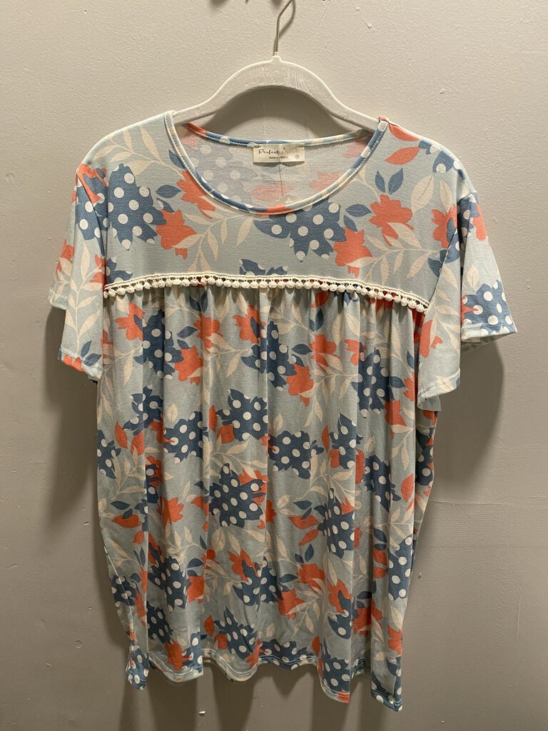 Mommy and me floral top Mint