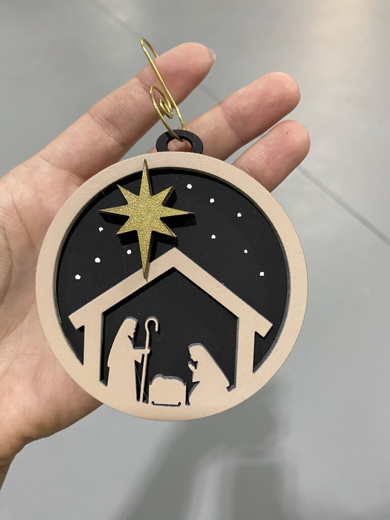 Manger Ornament