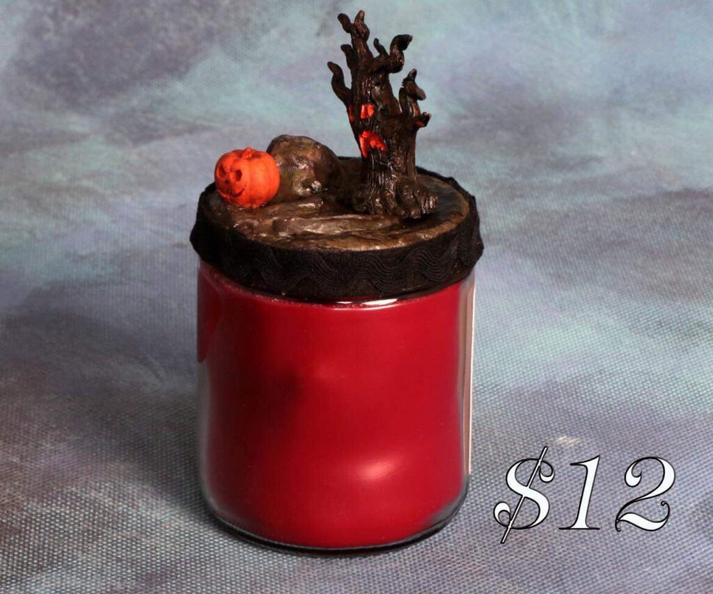 candle with scary tree n pumpkin - red --- lc