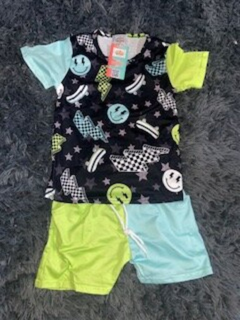 Smiley Tee Set