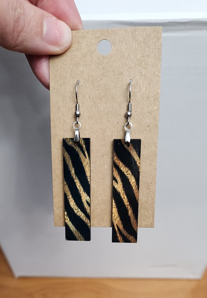 GoldBlckanimal print Bar Earrings
