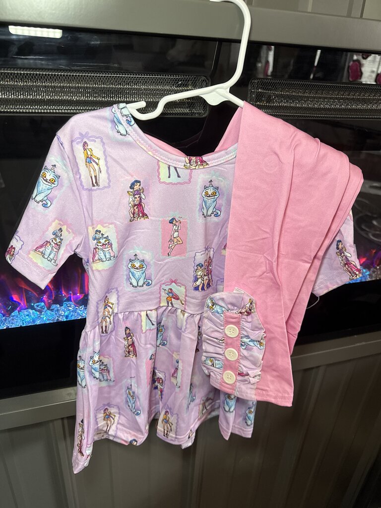 KPop Bow Back Set