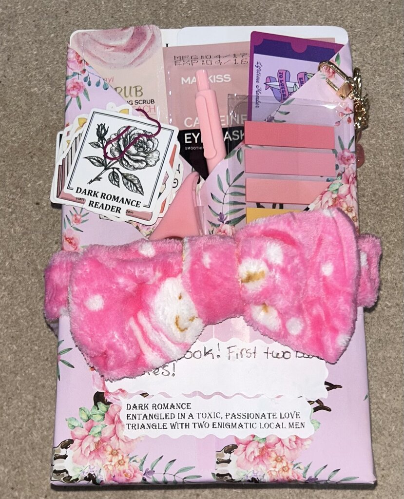 BLIND DATE WITH A BOOK (DOUBLE BOOK)