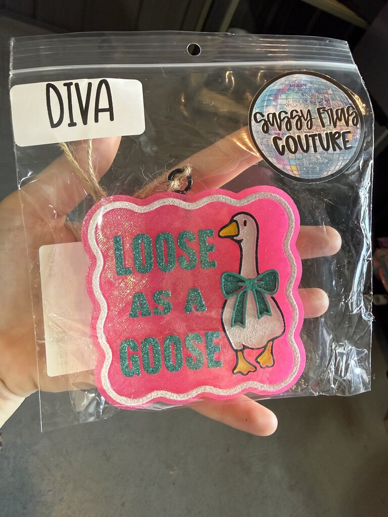 Loose as a Goose Freshie