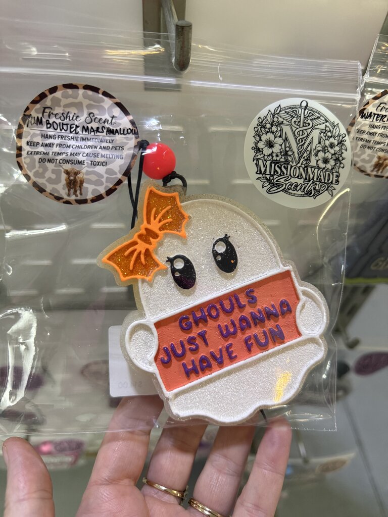 Ghouls wanna have fun (yum boujee)
