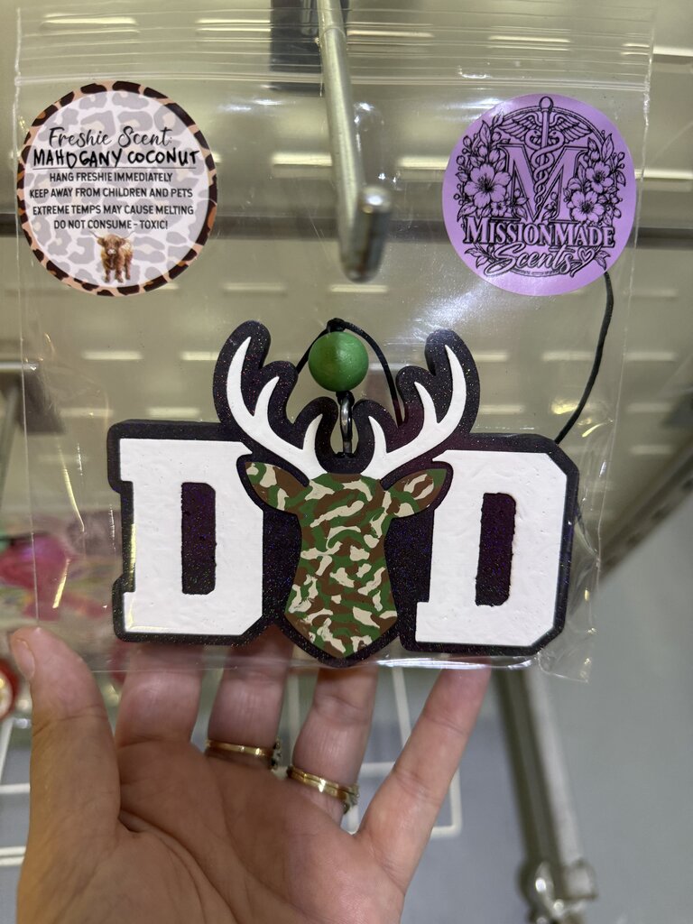 DAD deer (mahogany coco)